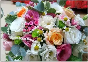 זר ורדים מיוחד